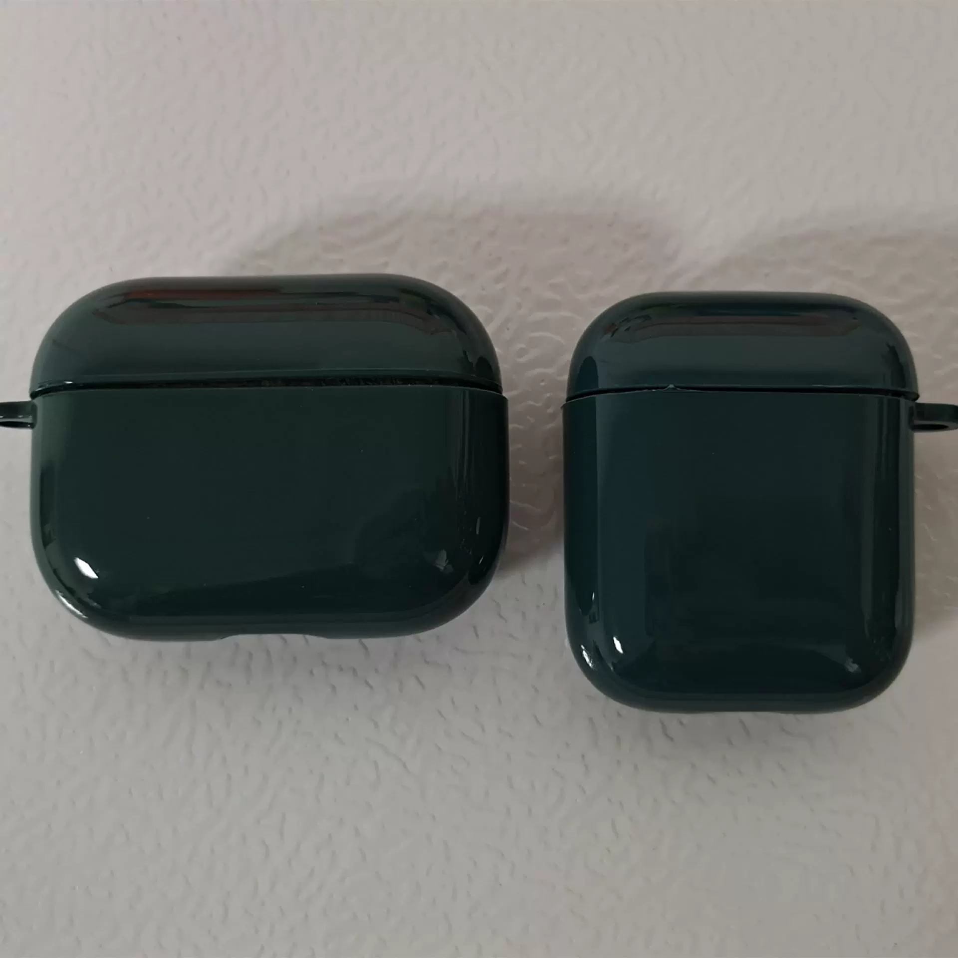 Чехол защитный (для Apple) для AirPods 1/2/3/Pro/Pro2/4 — блестящие цветовые варианты, легкий 0,024 кг
