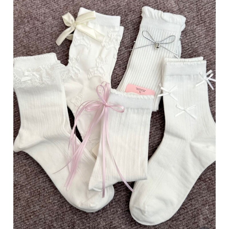 Spring and Summer Girly Style White Socks, Cute and Stylish Socks, Versatile Lace Bow, Korean Style, Sweet and Trendy for All Seasons Spring and Summer Girly Style White Socks, Cute and Stylish Socks, Versatile Lace Bow, Korean Style, Sweet and Trendy for All Seasons