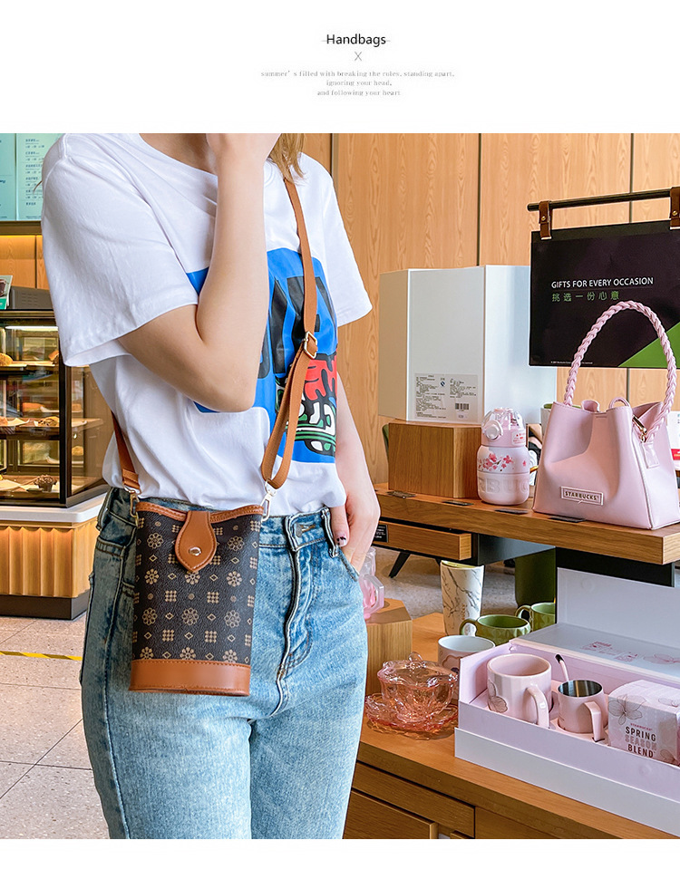 Damentaschen 2024 neuer Stil Kontrastfarbe Blumenschnalle vertikale Pommes-Frites-Tasche lässig einfache kleine quadratische Tasche Handytasche trendy_voghion.com