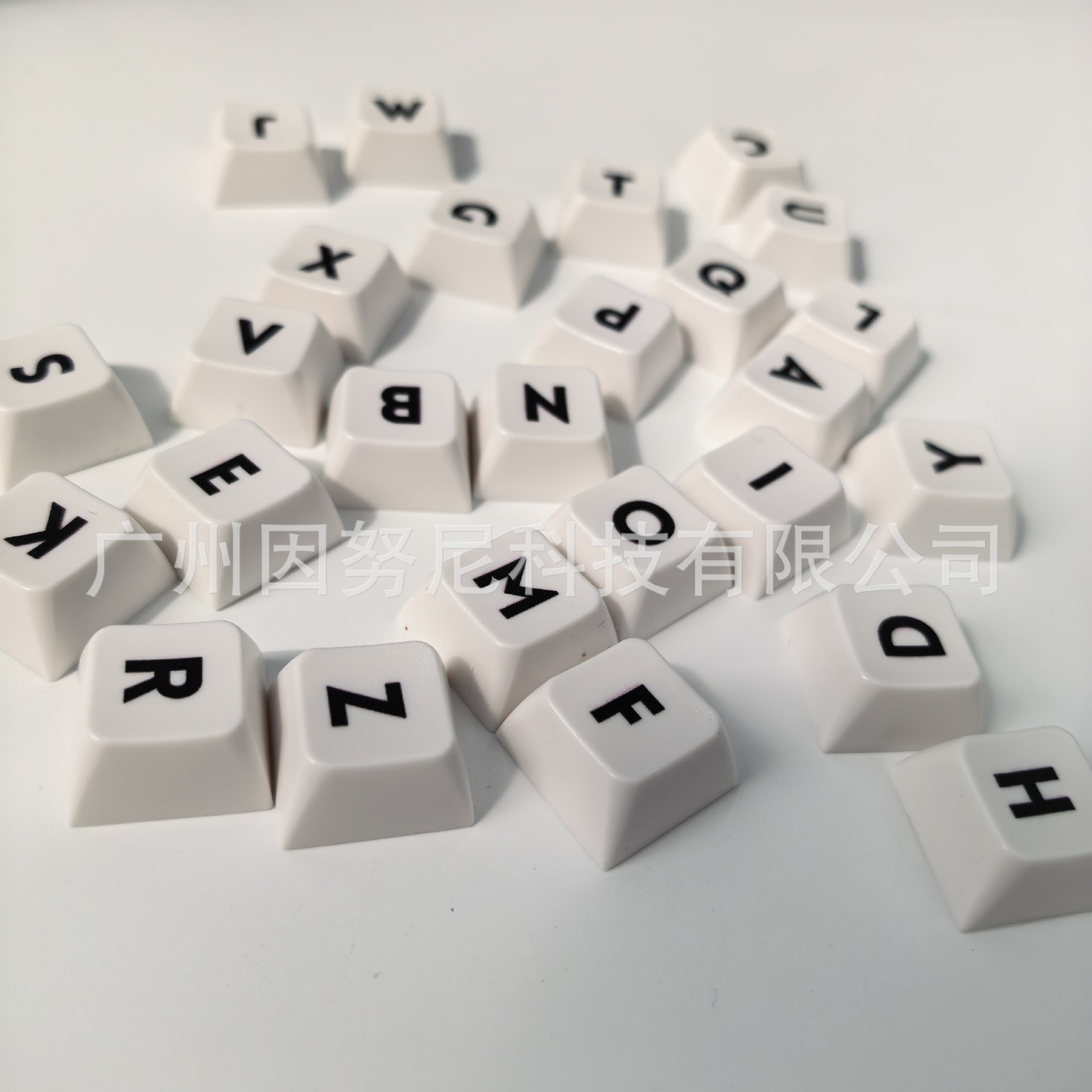 来图客制五面热升华加厚PBT键帽机械键盘解压按键玩具钥匙扣挂件