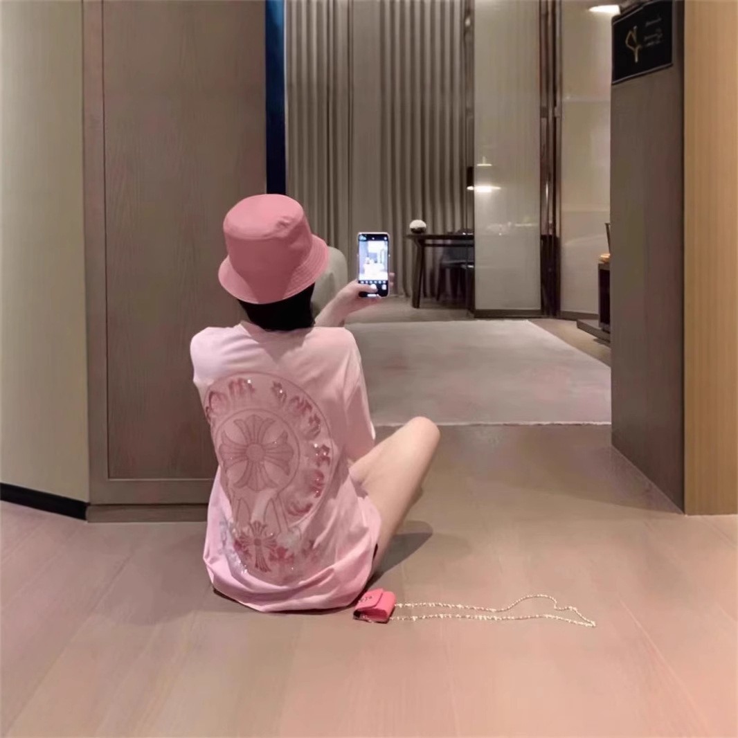 분홍색