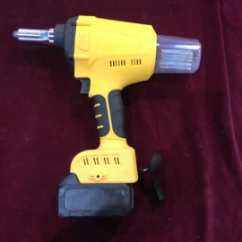 气动打钉机;套装电动工具;电动工具配件