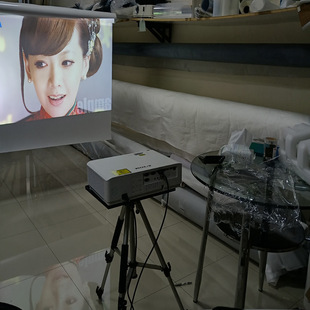 �F؛��ͶͶӰĤ����ͶӰĤĻ�n������ɫĥɰ��������ͶӰĤĻ