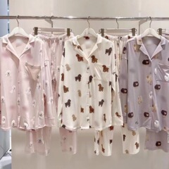 柔らかいアイスクリームの女性のアニメテディベアは熊よりかわいいプリント長袖のズボンの部屋服のパジャマです。