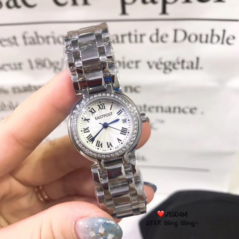 다이아몬드가 세팅된 외부 링 실버 쉘 로마