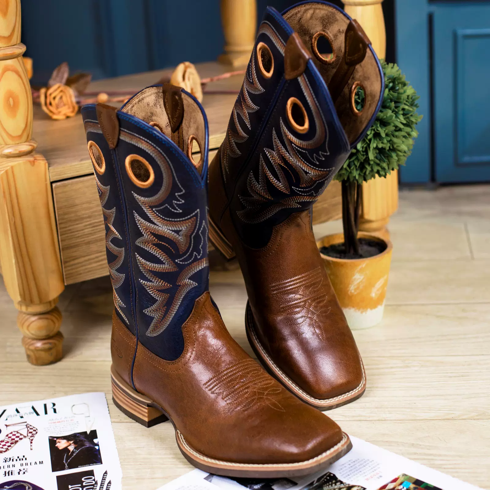 2024新款男士刺绣西部牛仔靴马丁靴套筒骑士靴切尔西英伦马靴防滑