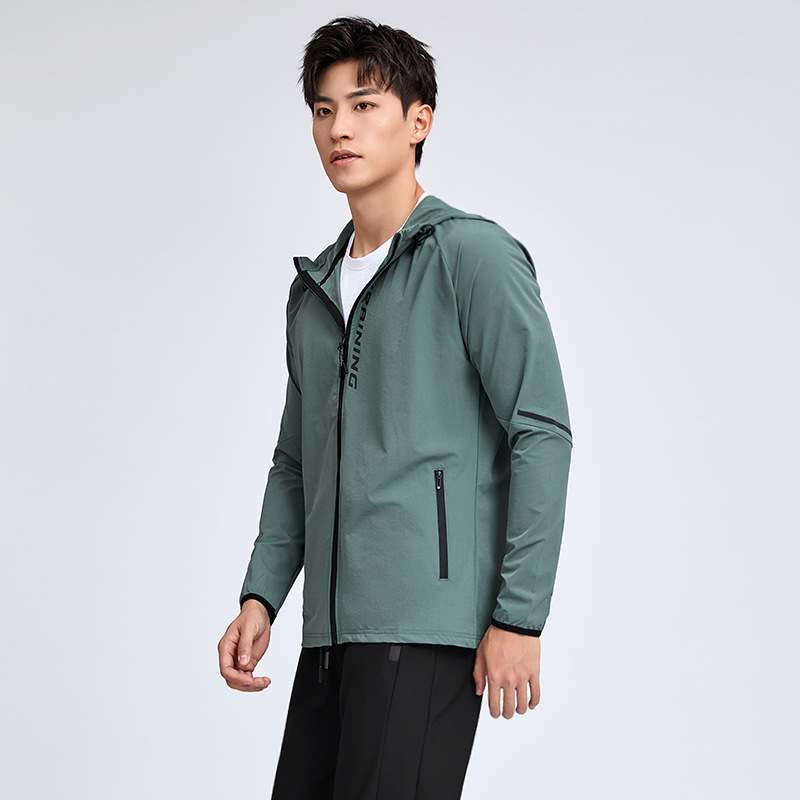 Otoño e Invierno con capucha chaqueta de deporte suéter de los hombres de secado rápido de manga larga al aire libre fitness correr casual cazadora en stock al por mayor