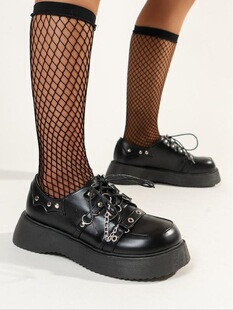 M 70032 Chunky Sole Chain Loafers ���朗lƤЬ �W���羳