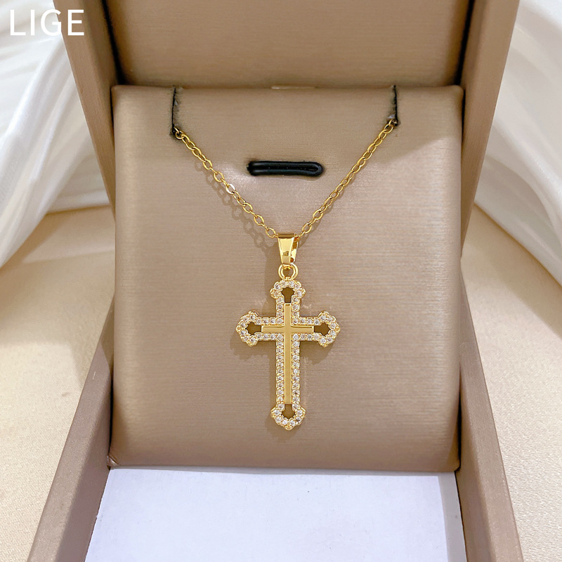 Gorgeous Diamond Cross Necklace For Women Versatile Titanium Chain_voghion.com