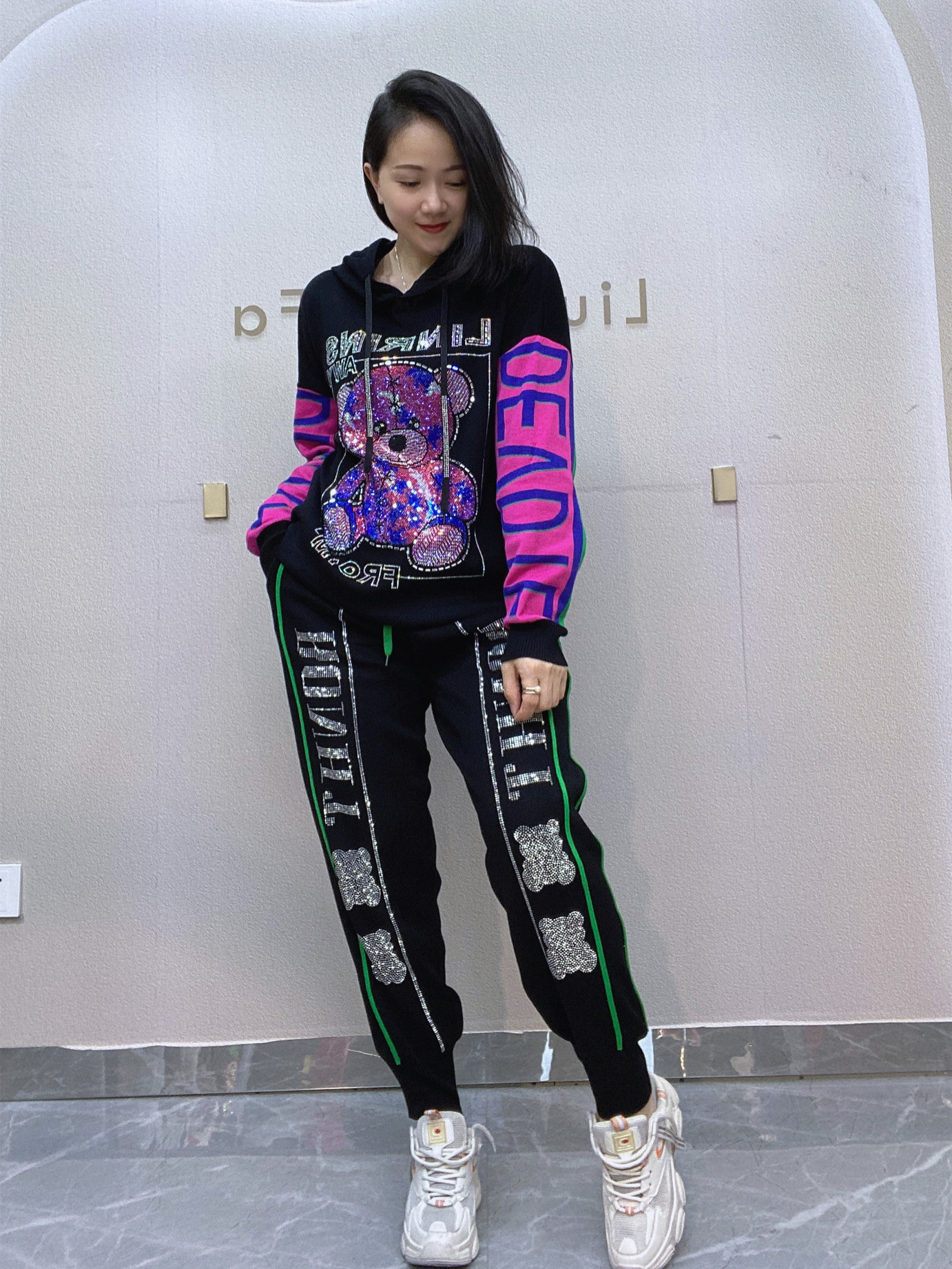 Traje de talla grande otoño nuevos pantalones de manga larga de dos piezas de mujer Comercio exterior transfronterizo Material de punto de mujer entrega de una pieza