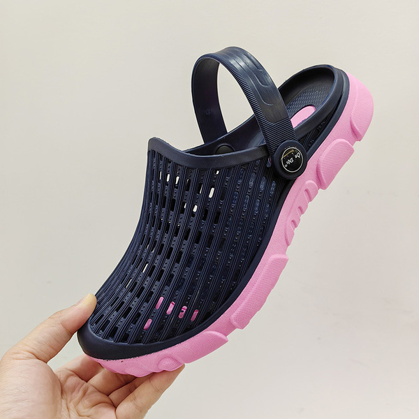 Women's slippers