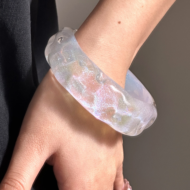 Daily Occasion Resin Material Vintage Style Classic Style Irregular Geometric Resin Bangles Wholesale