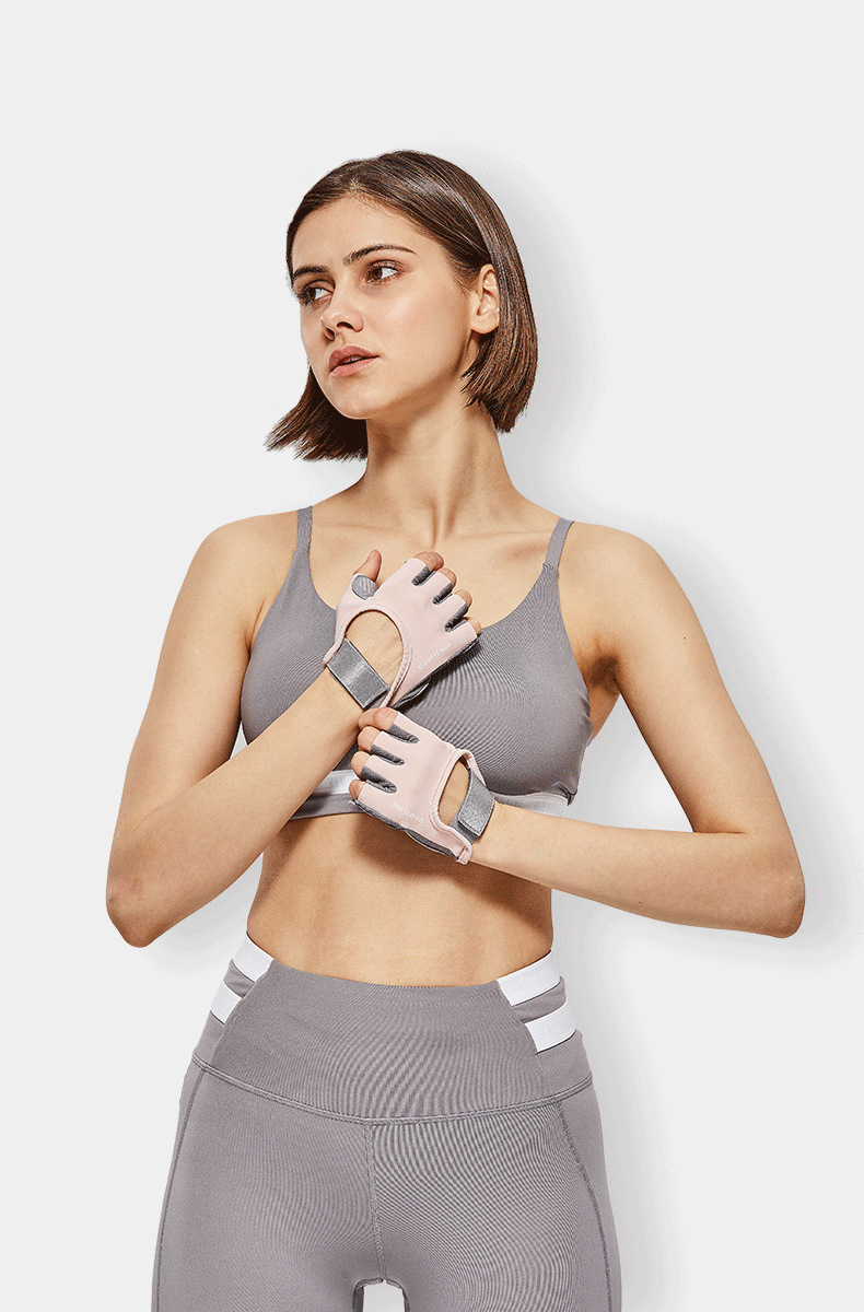 Fitnesshandschoenen tegen eelt voor dames, dunne antislip handschoenen met halve vingers, geschikt voor yoga, fietsen, training en optrekstangen._voghion.com