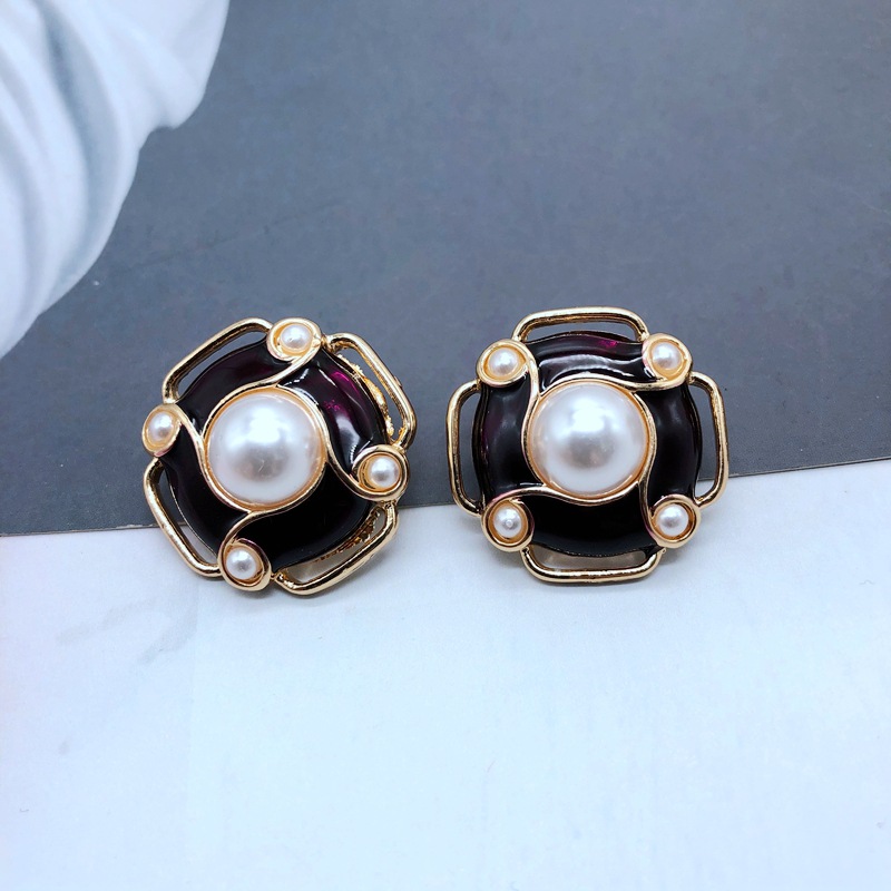 Retro Geometric Drip Glaze Pearl Alloy Earrings Wholesale display picture 6