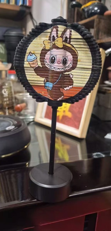 Labubu 回転ツリー国家トレンド顔メイク回転装飾品フィボナッチスパイラルツリー減圧ビルディングブロックおもちゃ|undefined