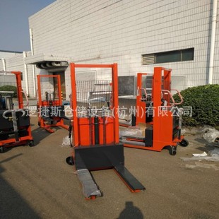 Non-standard semi-electric stacker hydraulic walking small lift loading and unloading lifting stacking shovel stacker forklift