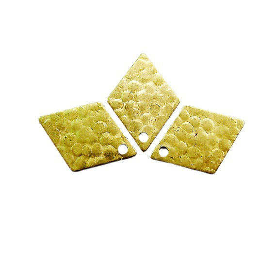 厂家直销 棱形压皱平面铜片 多种规格与形状服装辅料铜片批发