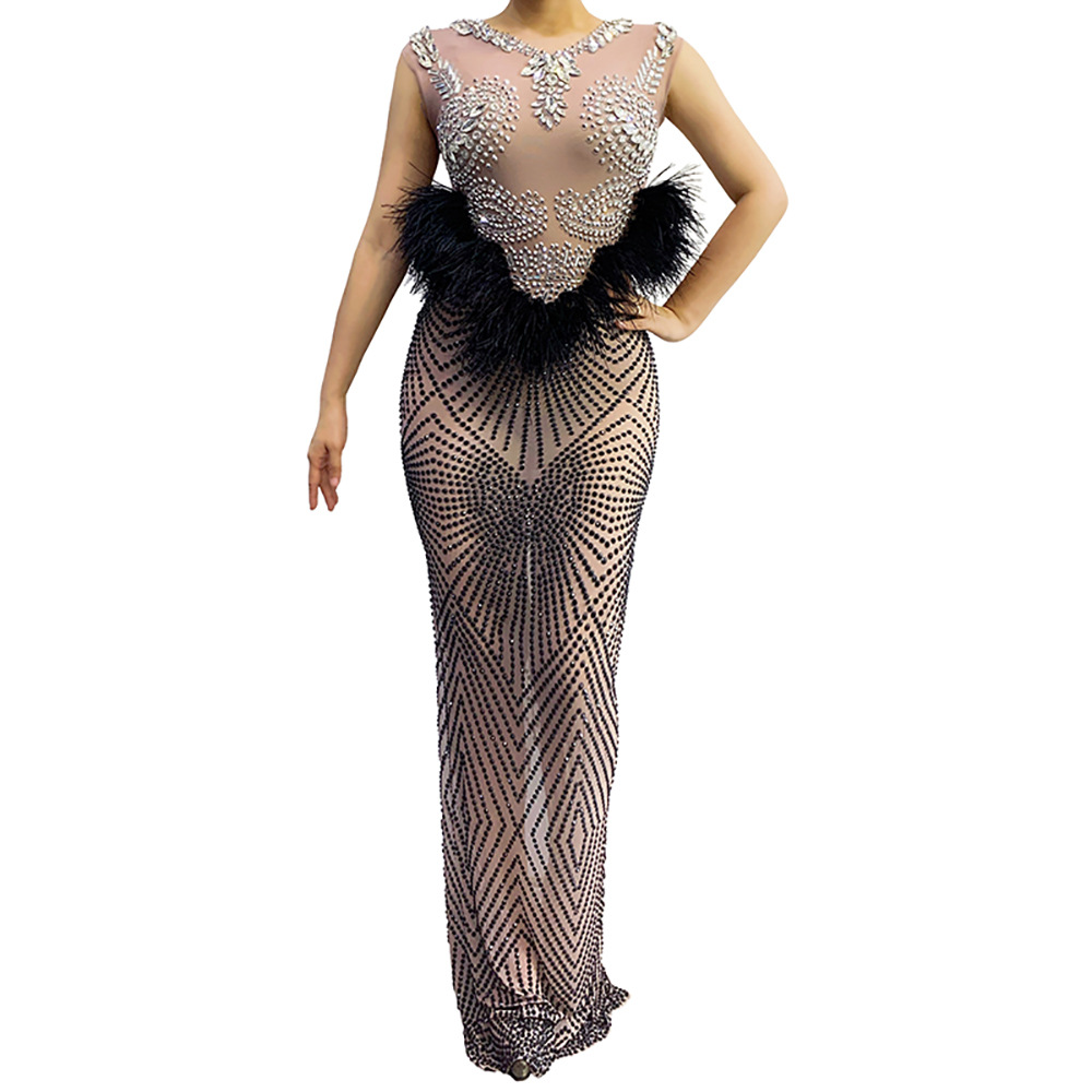 Summer New Feather Stitching Falling Dress Slim-fit Elegant Host Event Prom Star Red Carpet Show Nightclub