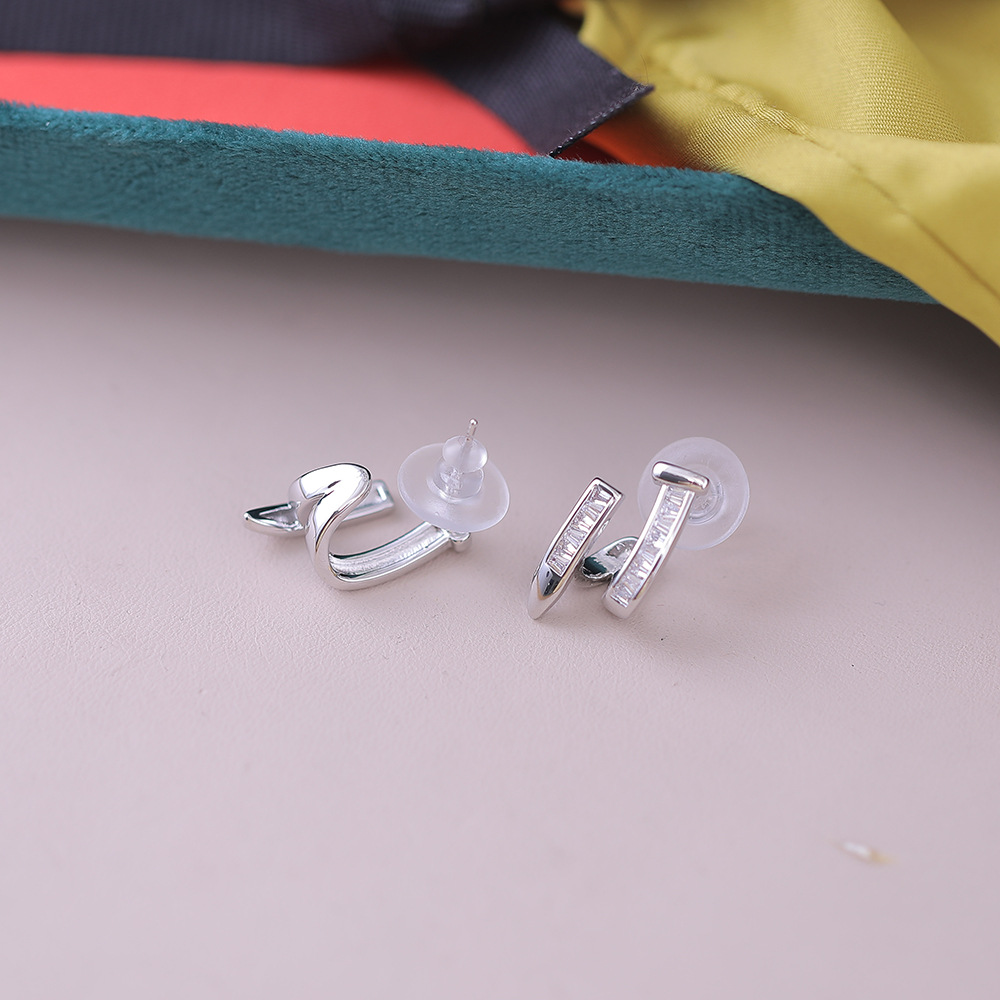 Nail Spike Drop Earrings With Zirconia Micro Inlay In Gold Plated_voghion.com