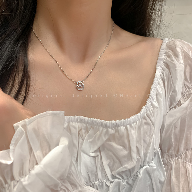 Necklace Classification 1 Piece Quantity Daily Occasion Alloy Material Simple Style Round Alloy Inlay Zircon Women's Necklace