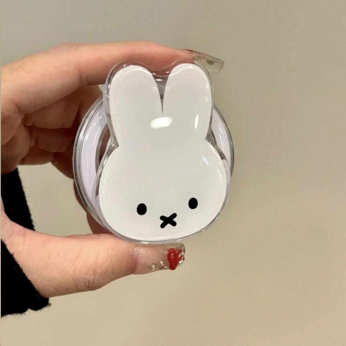 Miffy conejo de fondo blanco-stent de succión magnética