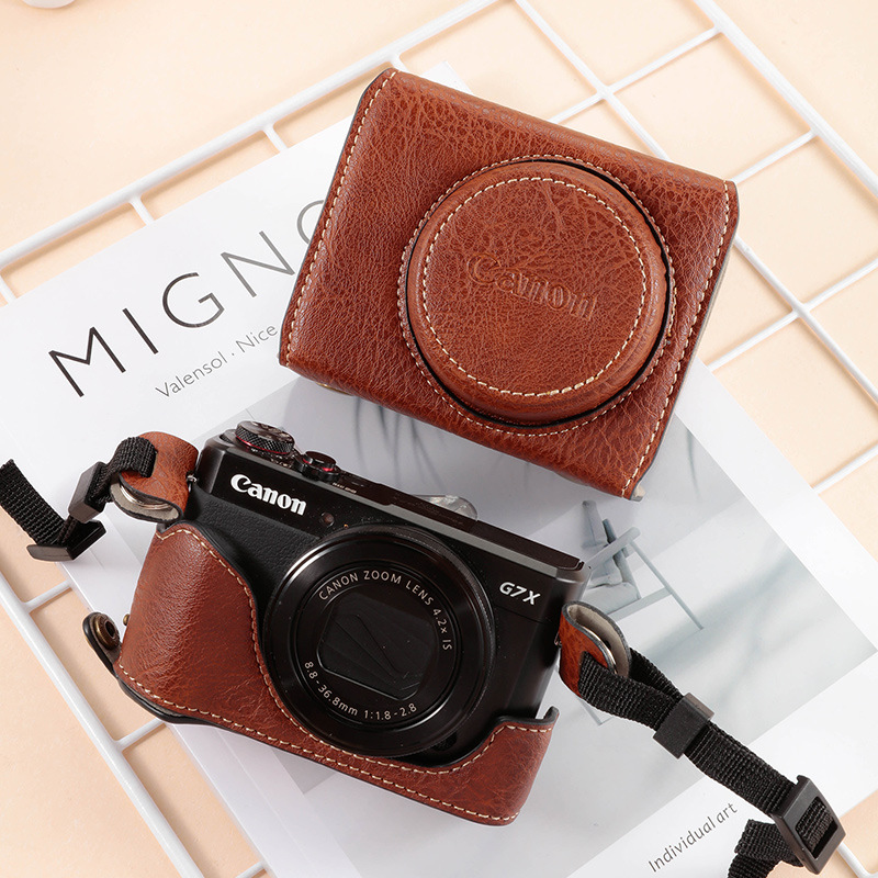 Zibao is a leather protective case for Canon G7X2, G7X3, and G7X MARK II cameras.