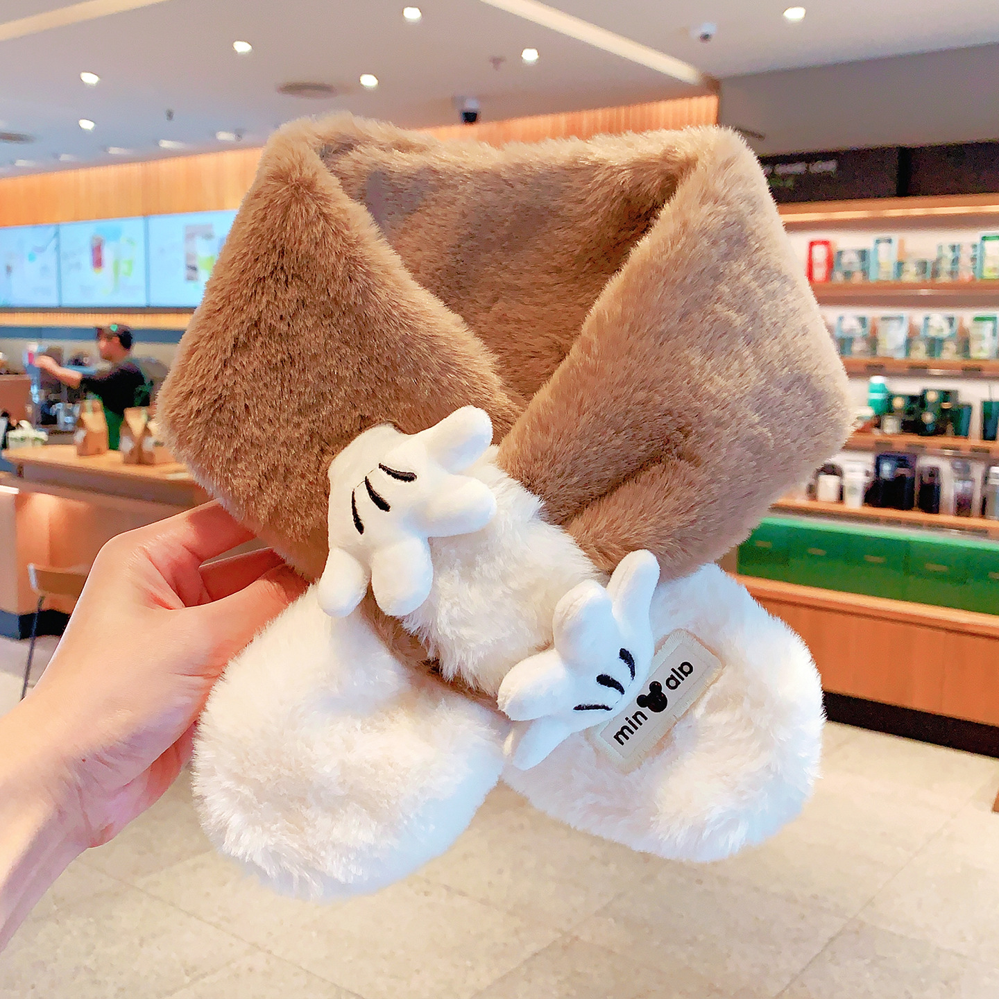 갈색 만화 스카프