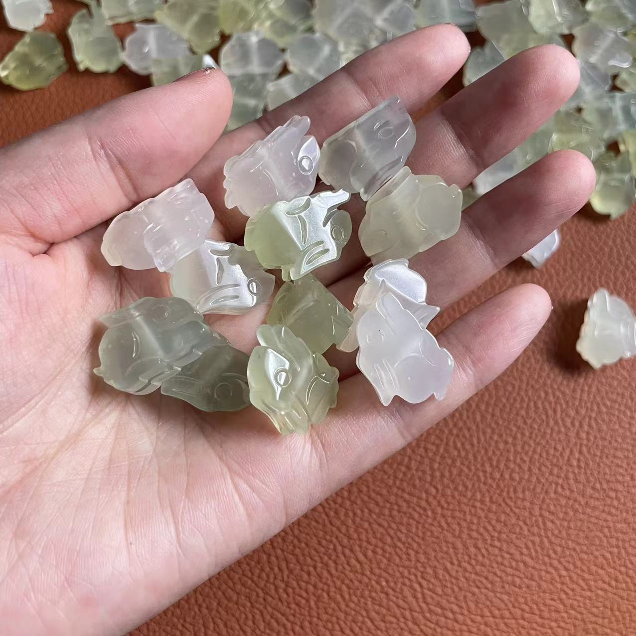 玉石兔子diy饰品