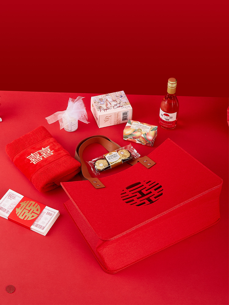 Bolsa de regalo de boda regalo de mano bolsa vacía mano dama de honor bolsa de regalo de boda fieltro rojo tela no tejida