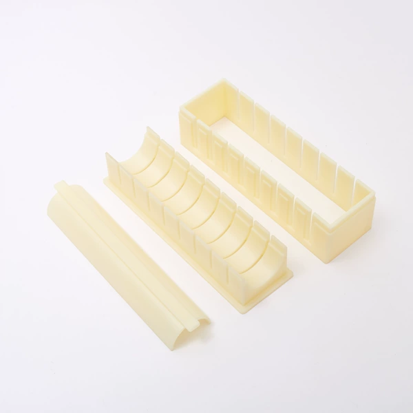 New medium -sized round three -piece set