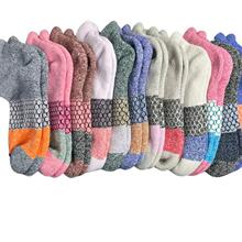 A 21218 Thick Sport Socks ��Ů�˶��� �羳����ѷ����ͨŷ����