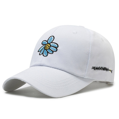 Baseball cap with autumn embroidery chrysanthemum baseball cap, fashionable trend, unisex couple matching sun hat, sunscreen hat