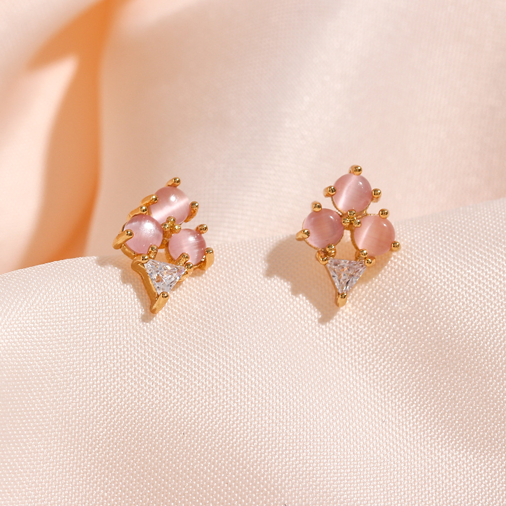 Mignon Forme De Cœur Fleur Papillon Le Cuivre Des Boucles D'oreilles Zircon Incrusté Boucles D'oreilles En Cuivre display picture 5