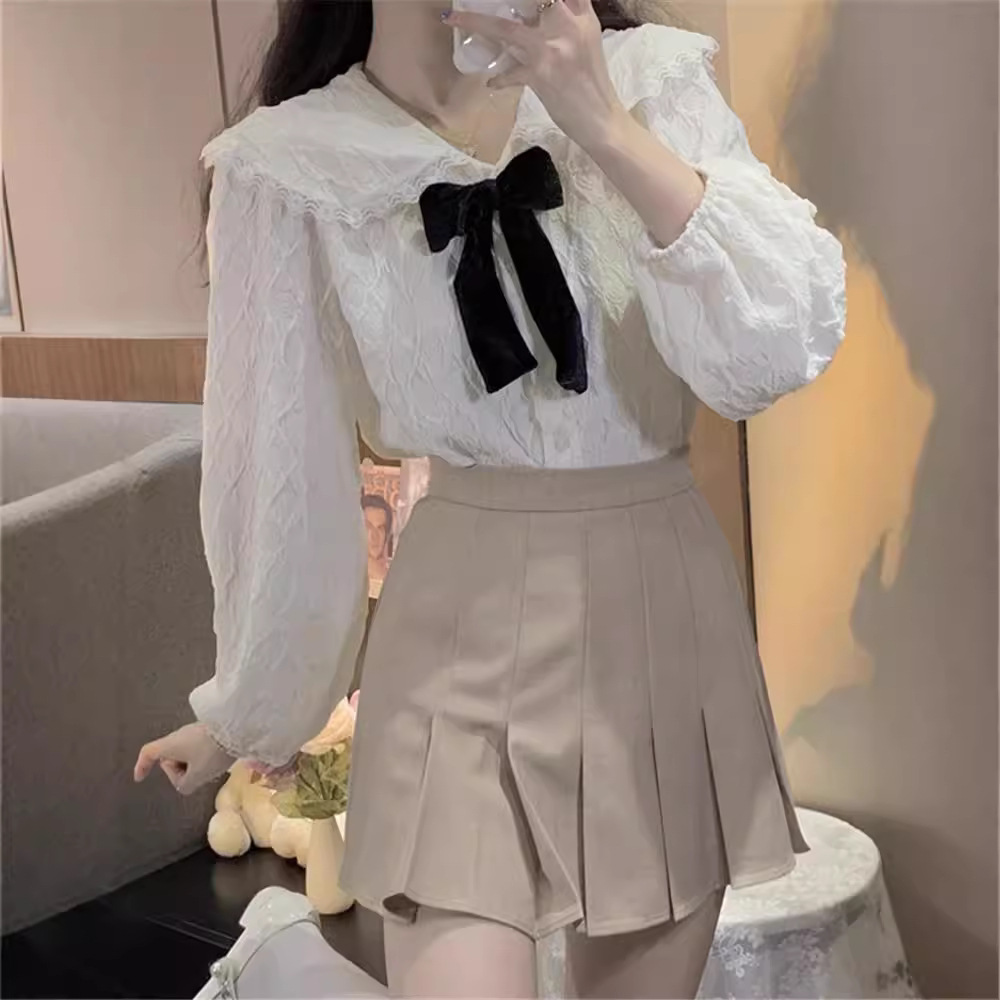 인형 칼라 셔츠 여성의 봄과 가을 2024 새로운 플러스 사이즈 통통녀 디자인 활 입고 외국 스타일 긴 소매 셔츠