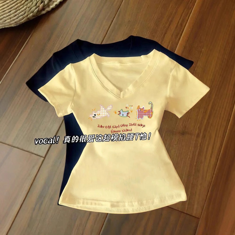 2025 New Summer American Style Right Shoulder V Neck Printed T-Shirt Women's Short-Sleeved Slim Waist Simple Inner Pure Color Top