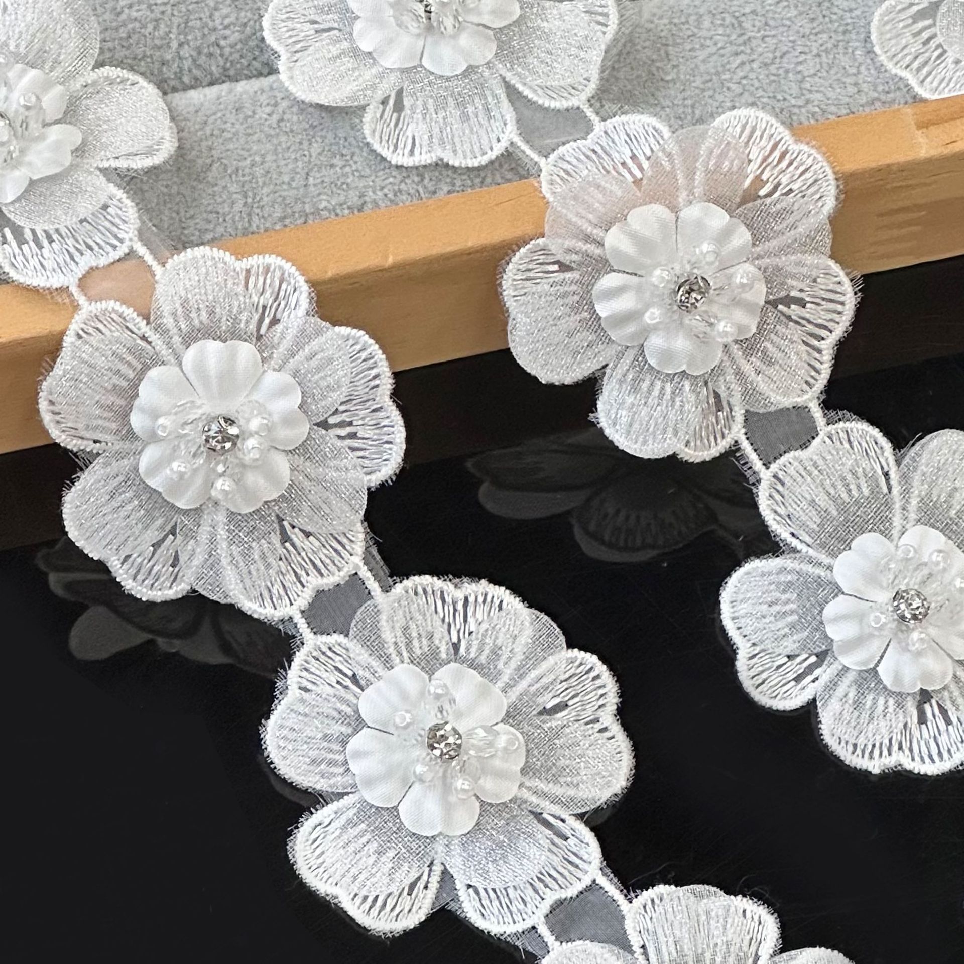 5cm de ancho de tres capas de ergena bordado flores encaje DIY accesorios de ropa vestido de boda ropa infantil accesorios de falda