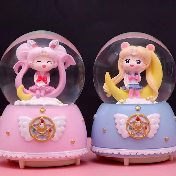Fábrica directa de una gran cantidad de caja de música luminosa bola de cristal flotante automática nieve regalos de día de San Valentín adornos