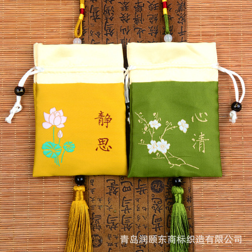 Wholesale Chinese style lucky bag with ancient style embroidery, large sachet, gift storage, car hanging charm, lucky tassel, and drawstring sachet 