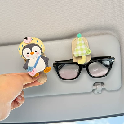 Visor Glasses Holder, Cute Magnetic – Sürətlər qutusu və əl tormozu başlıqları - yellow-hat-strawberry-bag-cute-penguin-green-checkered-green-button-small-umbrella-mi-glasses-clip-2