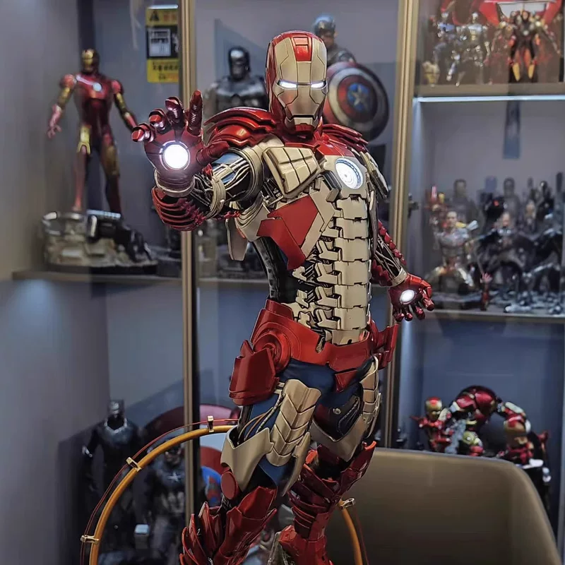 The Avengers, elite statue, minifigure, Iron Man, Marvel