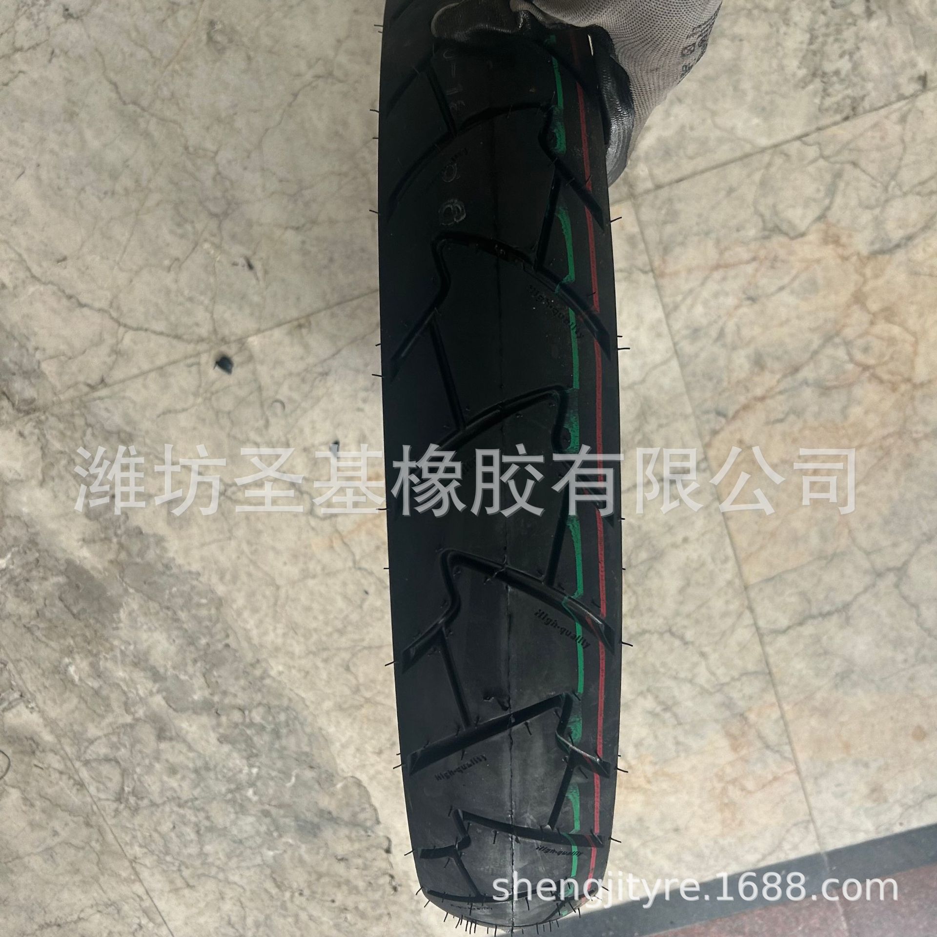 工厂批发 摩托车胎尼龙胎真空胎90/90-18