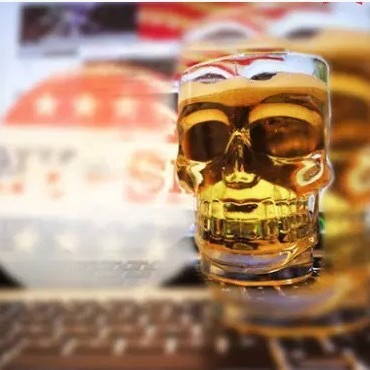 Creativo cristal calavera taza de vidrio vodka calavera taza de vino bar KTV suministros navideños
