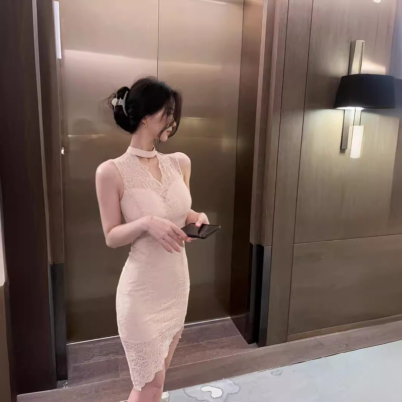 Pure Desire Lace Halter Dress Women's Improved Cheongsam Half-High Collar Elegant Waist-Slimming Bodycon Dress Pure Desire Style Pure Desire Lace Halter Dress Women's Improved Cheongsam Half-High Collar Elegant Waist-Slimming Bodycon Dress Pure Desire Style