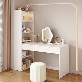 ��ľ��y̨���һ��y̨���y��һ�w�����L��y��С���ͻ��y���ռ{��