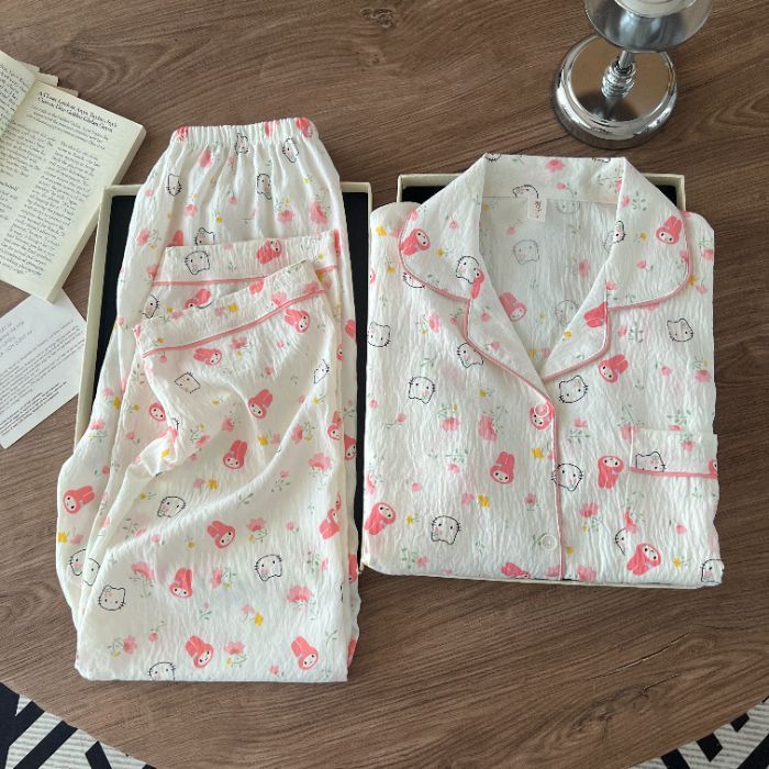 Pijamas de algodón nubes al por mayor transfronterizos pantalones de mangas largas de dibujos animados lindos cardigans con solapa otoño nueva explosión ropa para el hogar