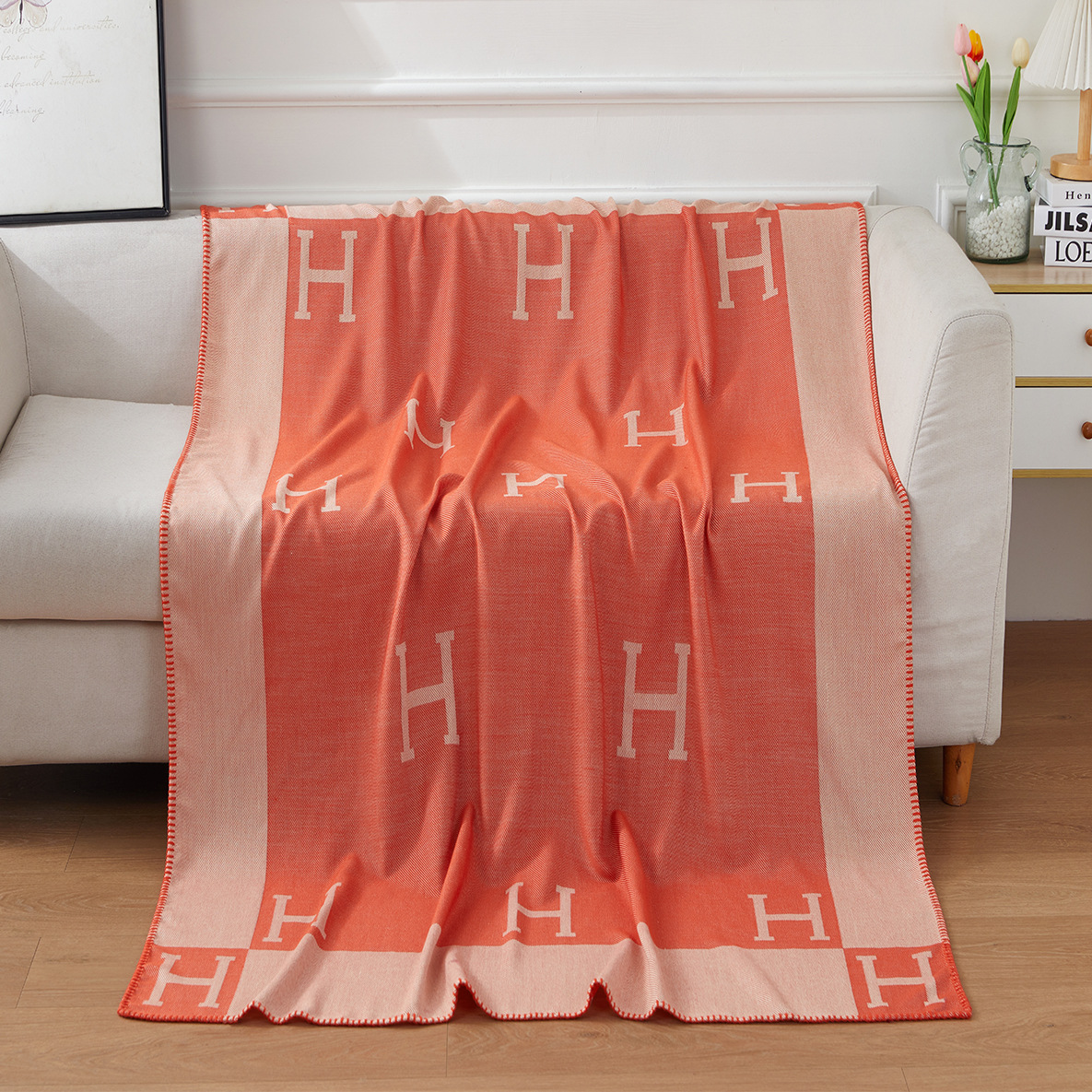 Big H Aviation Blanket Summer Cool Quilt Blanket Nap Blanket Customized First Class Aviation Blanket Airplane Blanket Blanket