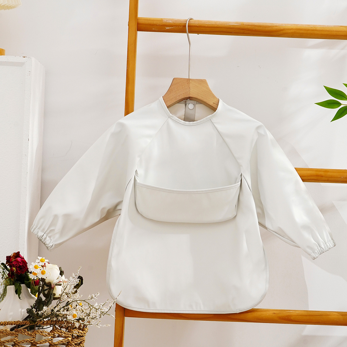 Danés PU impermeable de manga larga para niños mono anti-fouling buena limpieza bebé comiendo babero bebé babero anti-sucio alimentación