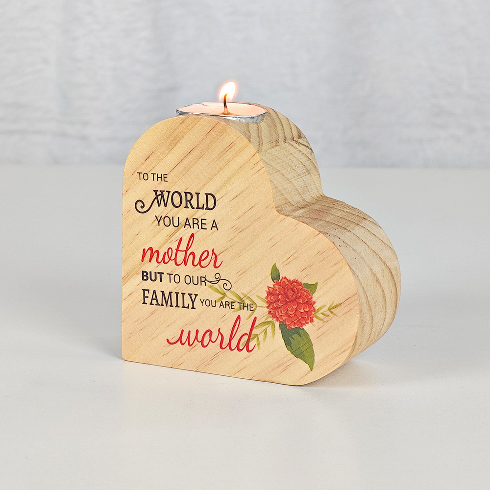 Candelaria de transferencia térmica atmósfera de candelabros de madera en forma de corazón decoración material DLY al por mayor