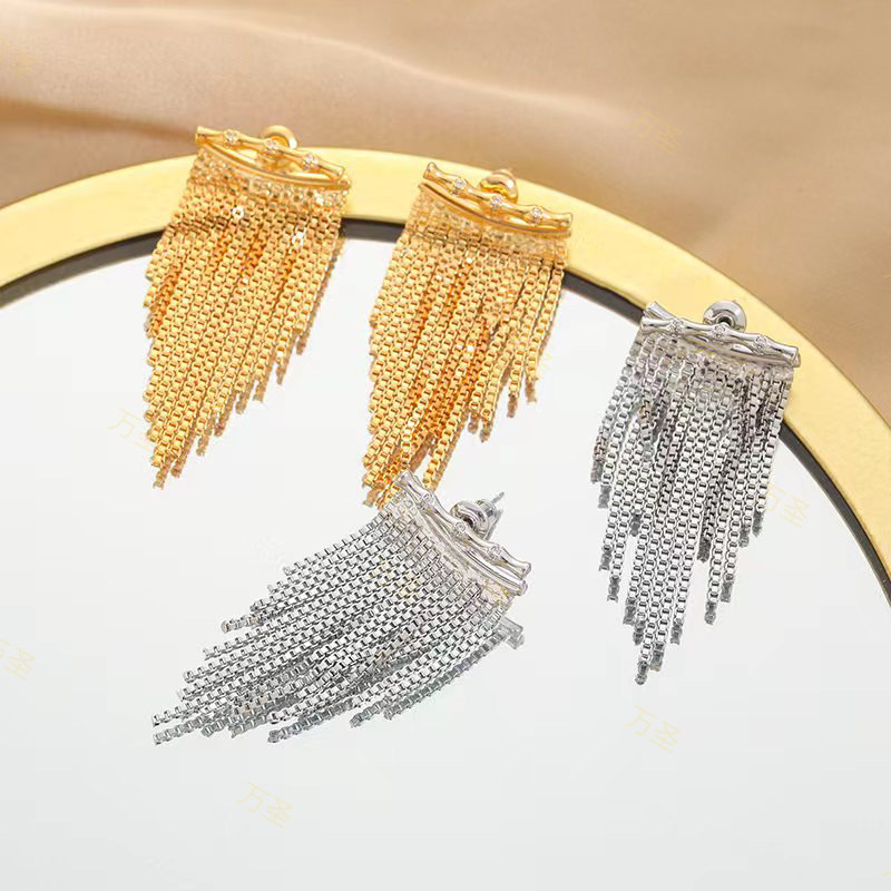 1 Pair Simple Style Solid Color Tassel Copper Drop Earrings display picture 3