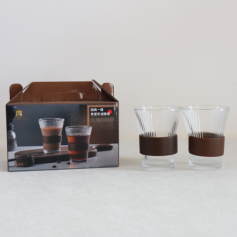 Juego de botella de agua fría de vidrio, taza de vidrio transparente, taza de agua de vidrio resistente al calor, botella de agua fría de lujo ligero, sensación de alta calidad, regalo al por mayor